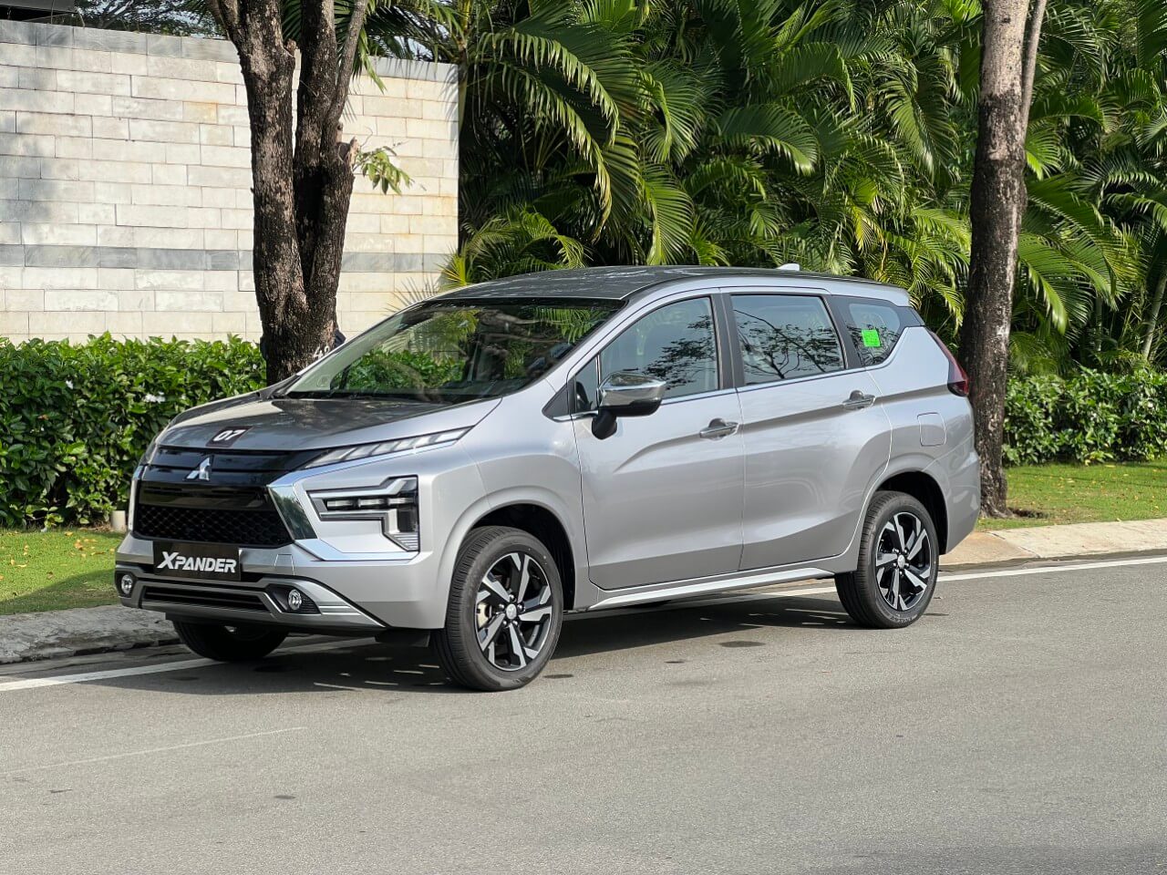 Giá Lăn Bánh Mitsubishi Xpander AT Premium Nha Trang tháng 02/2025